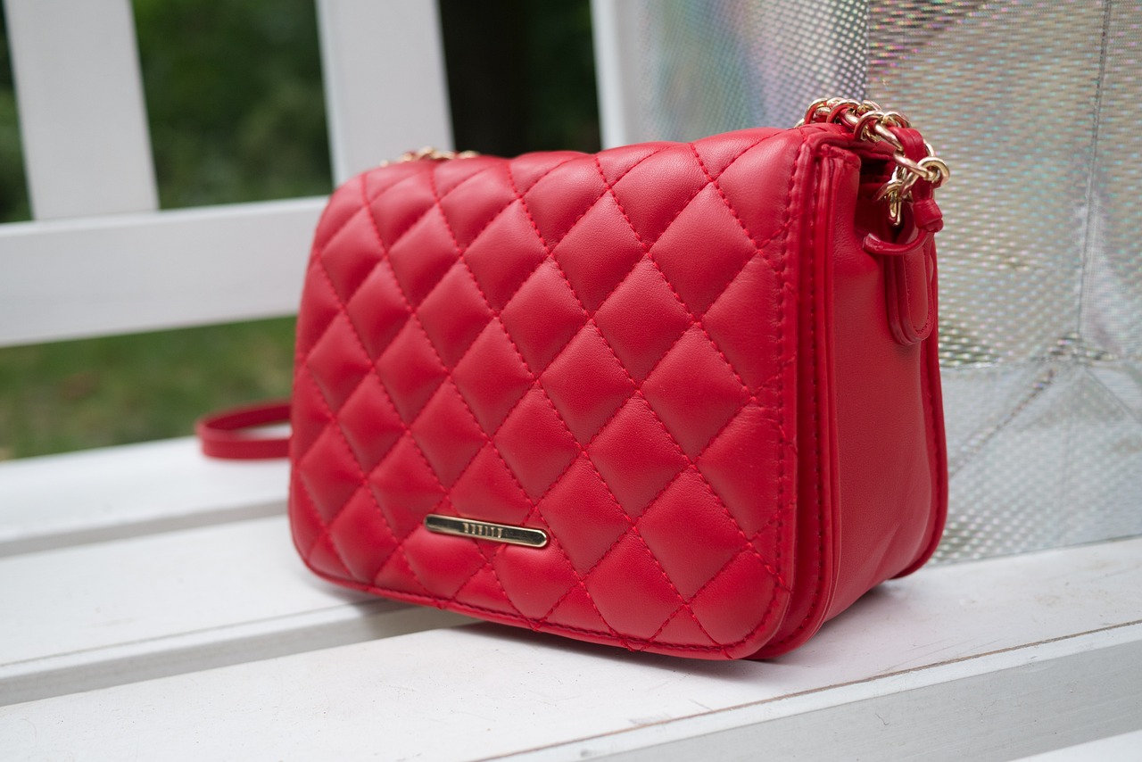 bag-2661412_1280